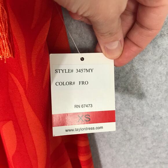 Taylor Dress Womens XS Red‎ Floral Tiered Pleated Flowy Strap Tie Tassel Summer - Picture 6 of 12